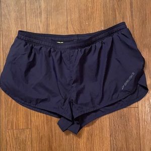 Brooks navy split shorts